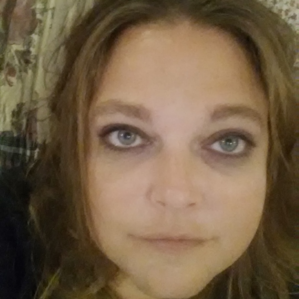 Meet your Posher, Carrie